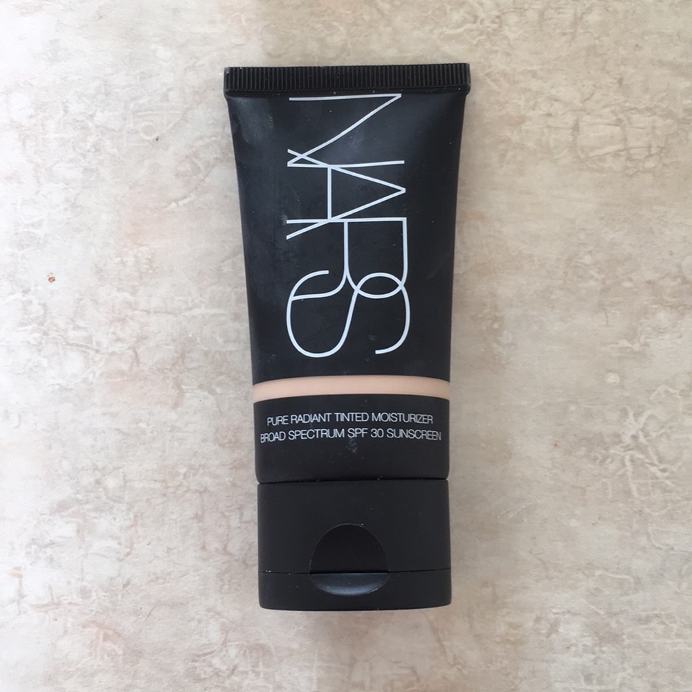 NARS Pure Radiant Tinted Moisturizer